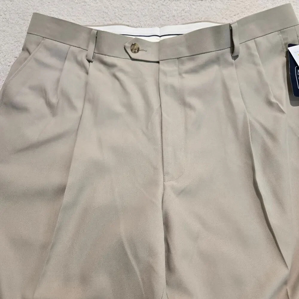 PGA Tour Khaki Golf Pants Men's 38x30 NWT Pleated Cuffed - Picture 2 of 16